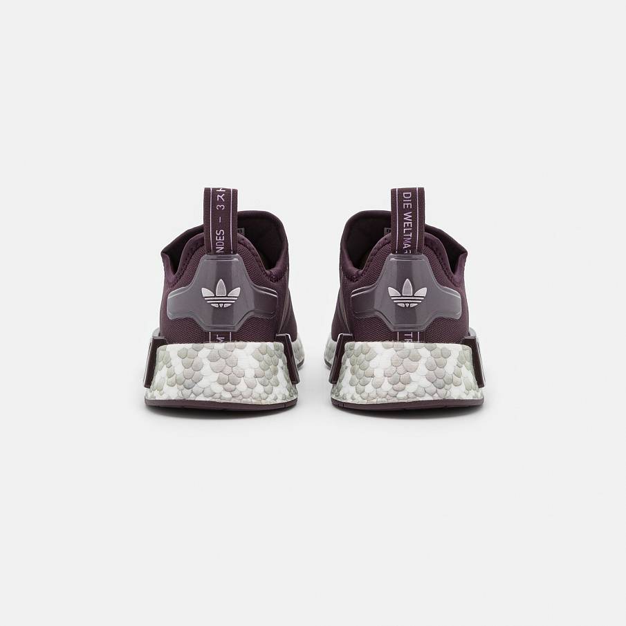 Фото № 4 с приближением к товару «‎Adidas Nmd_r1 »