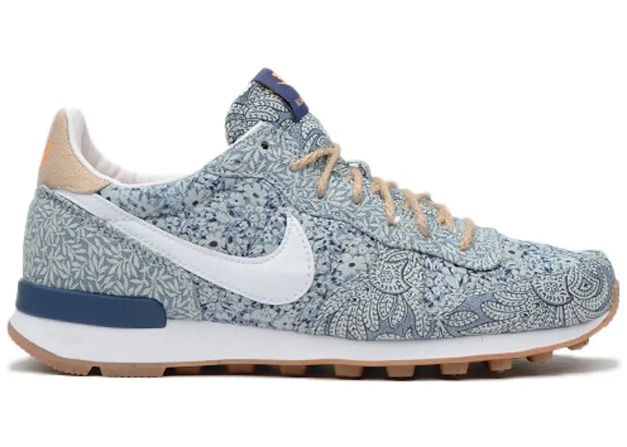 Фото № 1 с приближением к товару «‎Nike Internationalist QS Liberty »