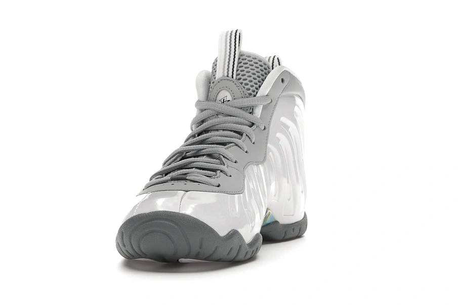 Фото № 3 с приближением к товару «‎Nike Air Foamposite One Light Smoke Grey »