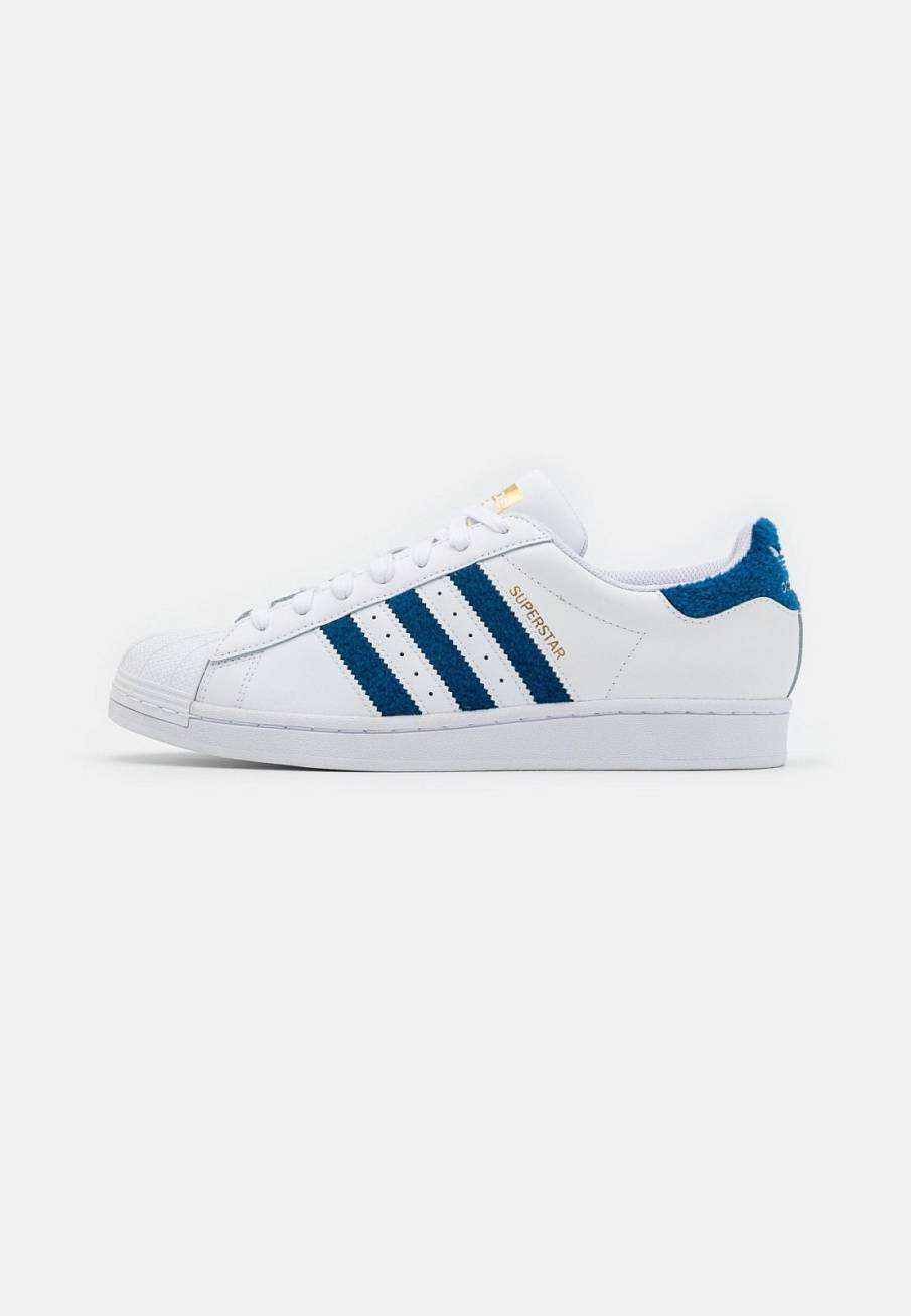 Фото № 1 с приближением к товару «‎Adidas Superstar »