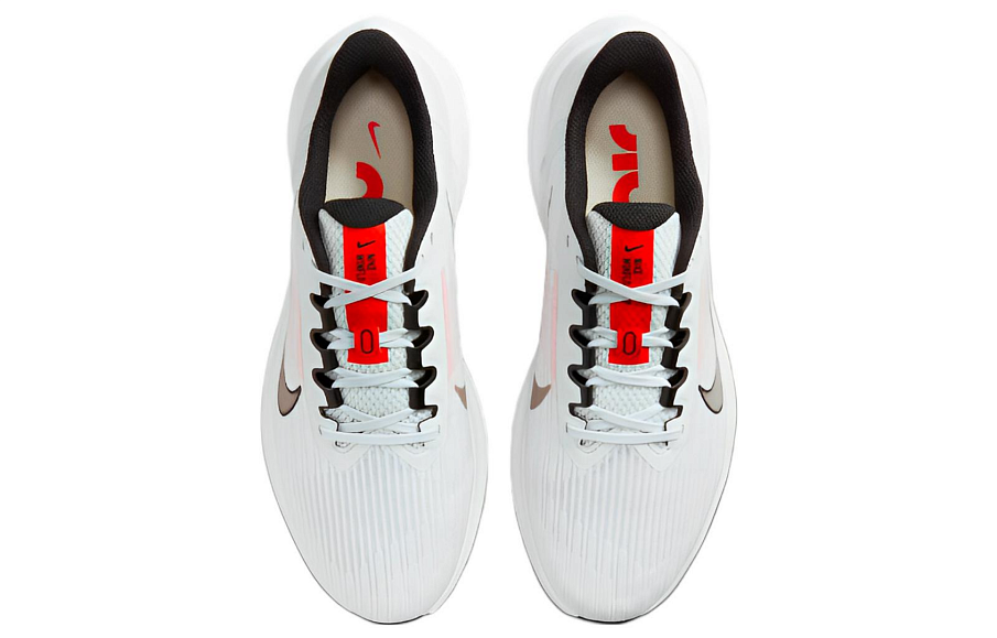 Фото № 4 с приближением к товару «‎ Nike Zoom Winflo 9 Running shoes»