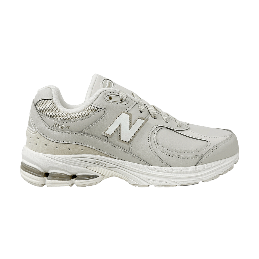 Фото № 1 с приближением к товару «‎New Balance 2002R Big Kid Beige Fleece Lined»