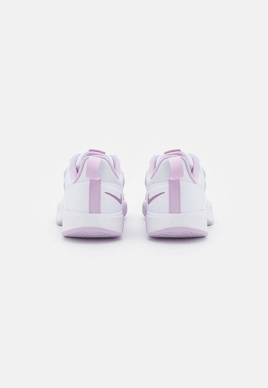 Фото № 3 с приближением к товару «‎Nike Court Vapor Lite»