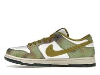 Фото № 3 с приближением к товару «‎Nike SB Dunk Low»