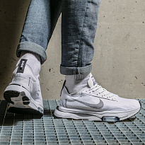 Фото № 3 с приближением к товару «‎Nike Air Zoom-Type SE»