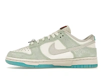 Фото № 3 с приближением к товару «‎Nike Dunk Low LX»
