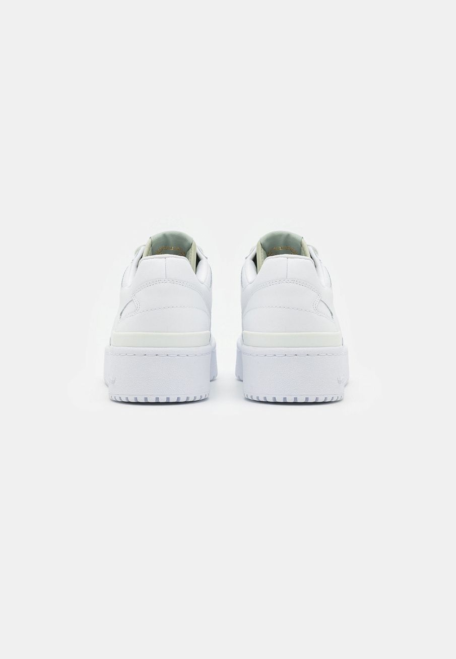 Фото № 4 с приближением к товару «‎Adidas Forum Bold »