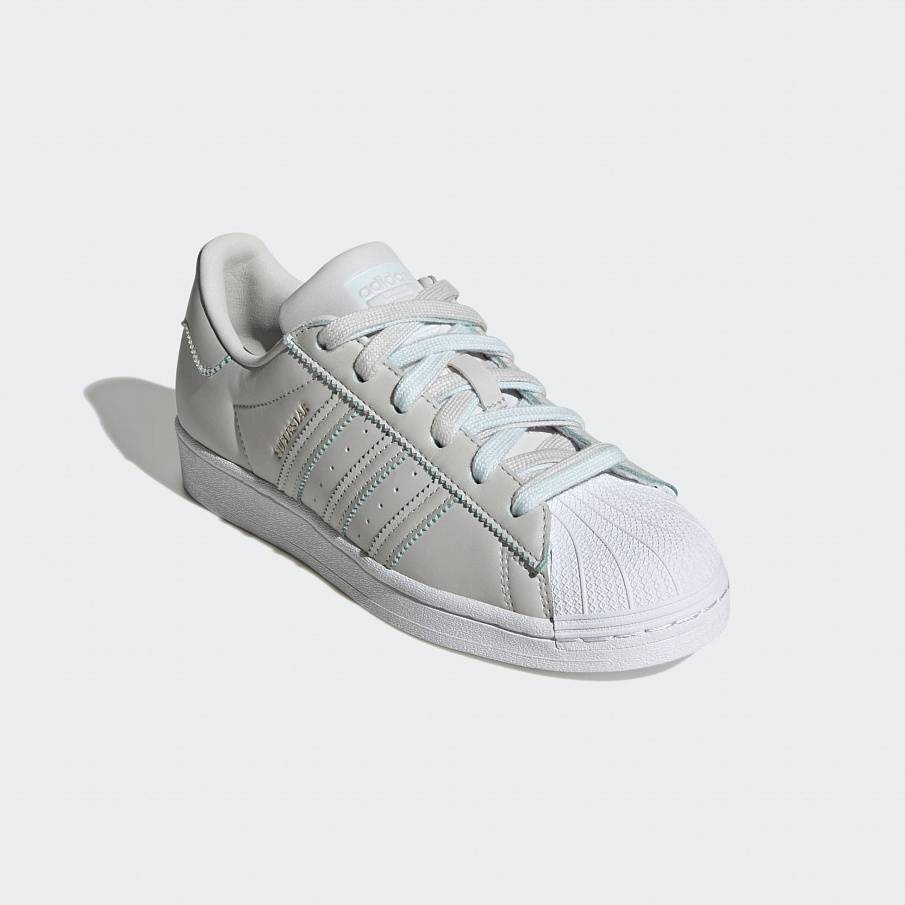 Фото № 2 с приближением к товару «‎Adidas Superstar »