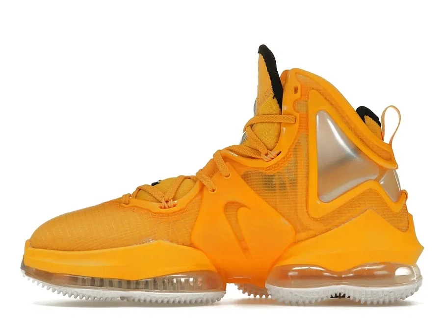 Фото № 3 с приближением к товару «‎Nike LeBron 19 Hard Hat»