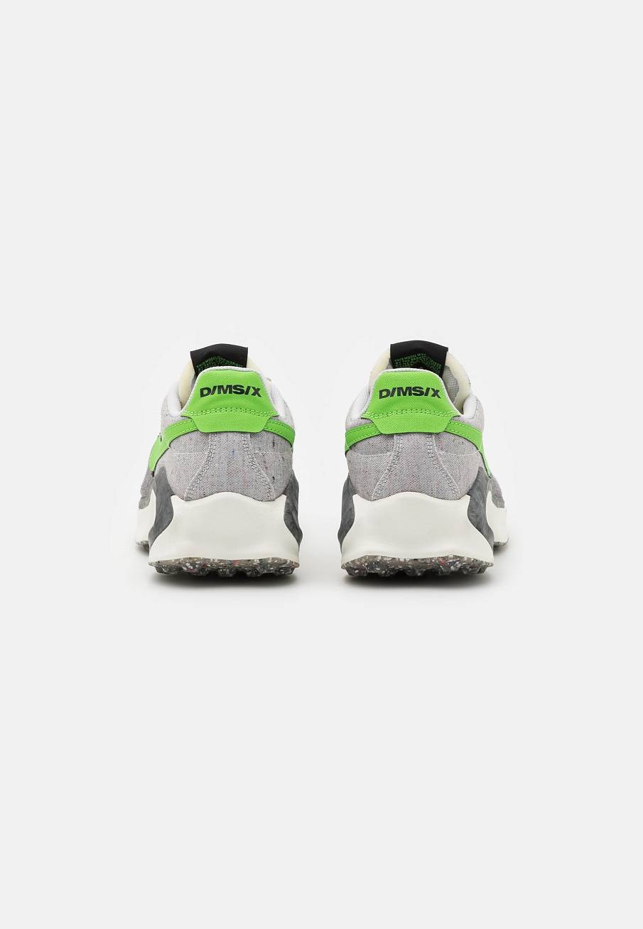 Фото № 5 с приближением к товару «‎Nike D/ms/x Waffle »