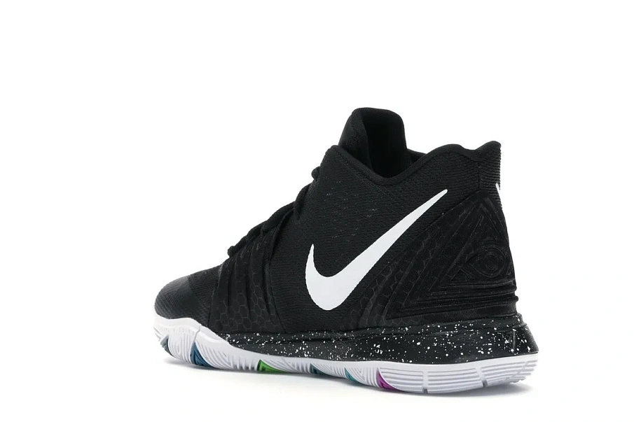 Фото № 6 с приближением к товару «‎Nike Kyrie 5 Black Magic »