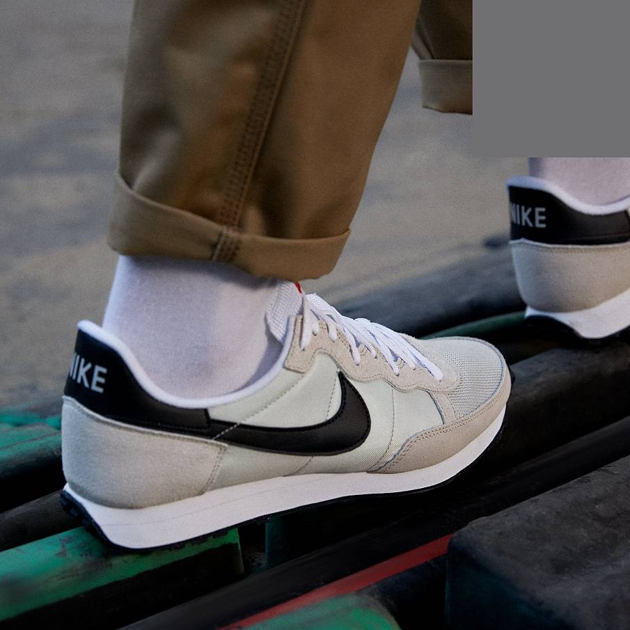 Фото № 3 с приближением к товару «‎Nike Challenger OG »