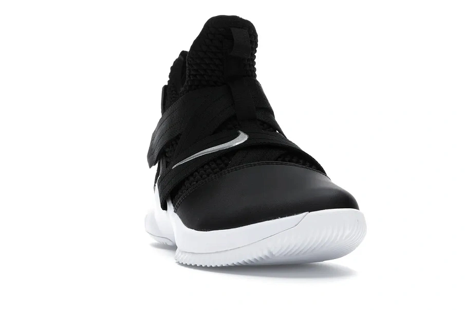 Фото № 2 с приближением к товару «‎Nike LeBron Soldier 12 TB Black White Silver»
