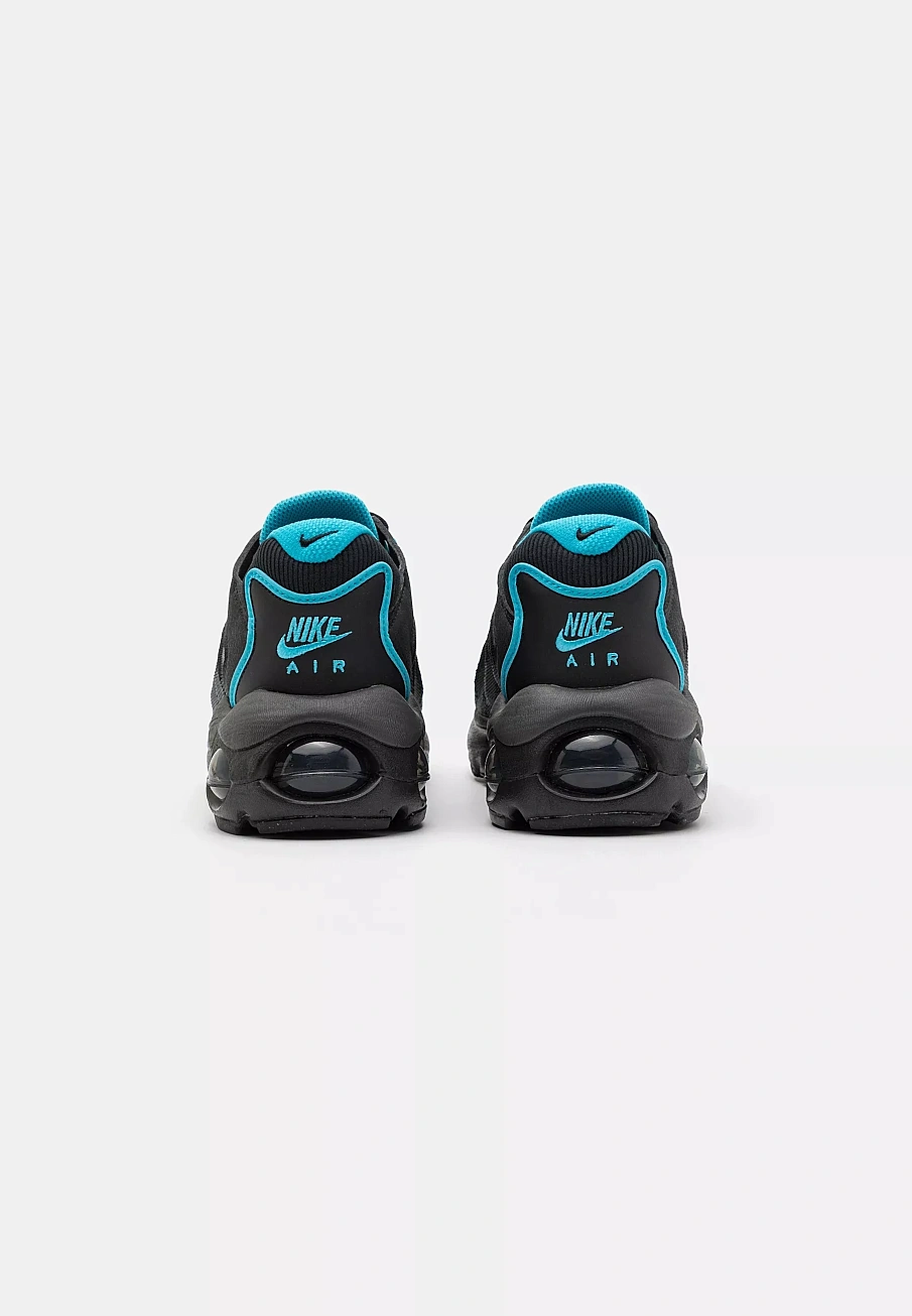 Фото № 4 с приближением к товару «‎AIR MAX TW»