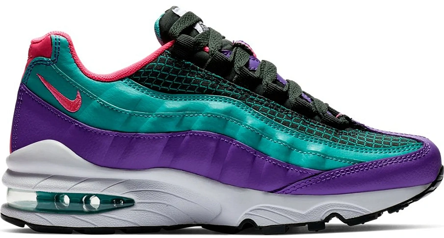 Фото № 1 с приближением к товару «‎Nike Air Max 95 Now Outdoor Green Hyper Grape »