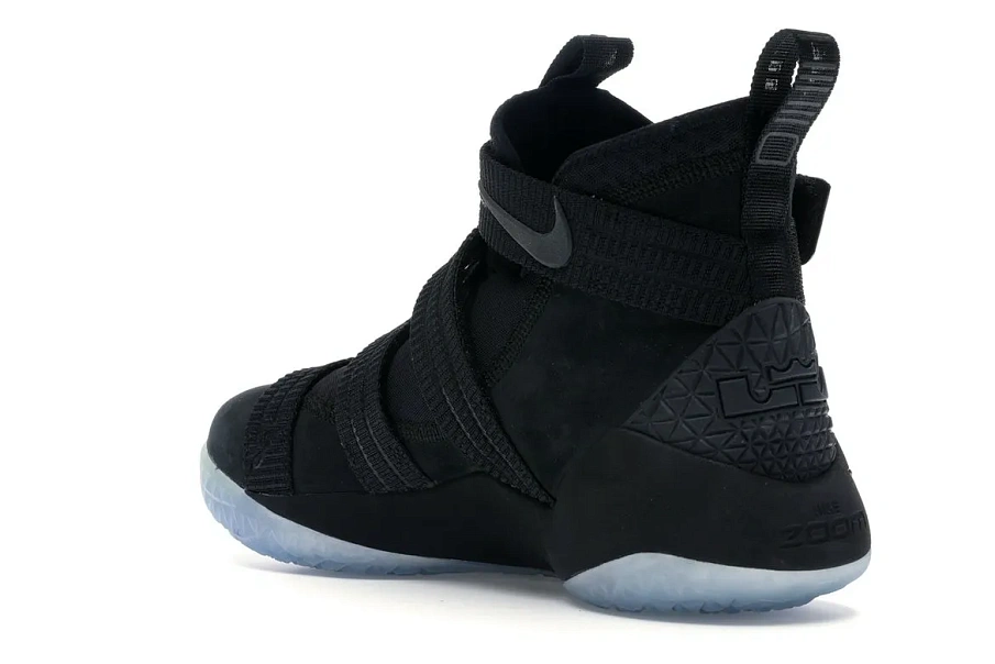 Фото № 6 с приближением к товару «‎Nike LeBron Zoom Soldier 11 Prototype»