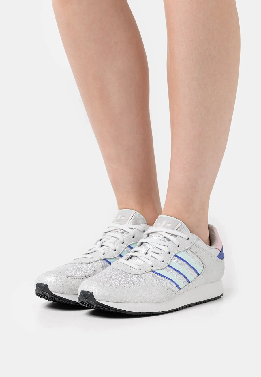 Фото № 1 с приближением к товару «‎Кроссовки Adidas SPAD111A1MA-D11-N»
