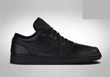 Nike Air Jordan 1 Retro Triple  - 1