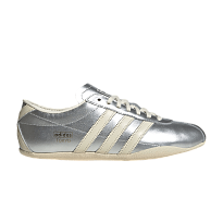 Фото № 1 с приближением к товару «‎adidas Women's Tokyo Silver Metallic Cream (JQ0593)»