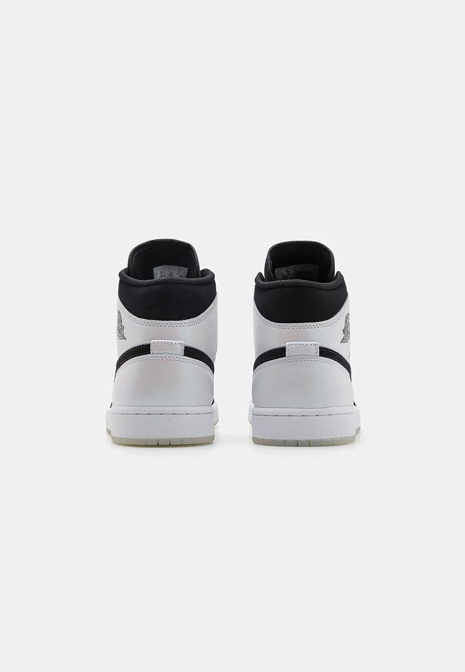 Фото № 3 с приближением к товару «‎AIR JORDAN 1 MID SE»