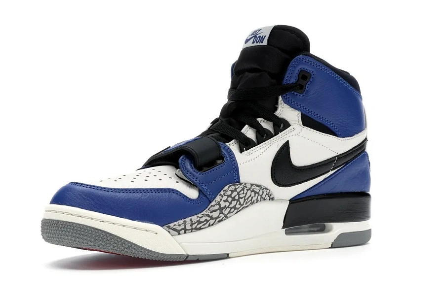 Фото № 3 с приближением к товару «‎Jordan Legacy 312 Storm Blue»