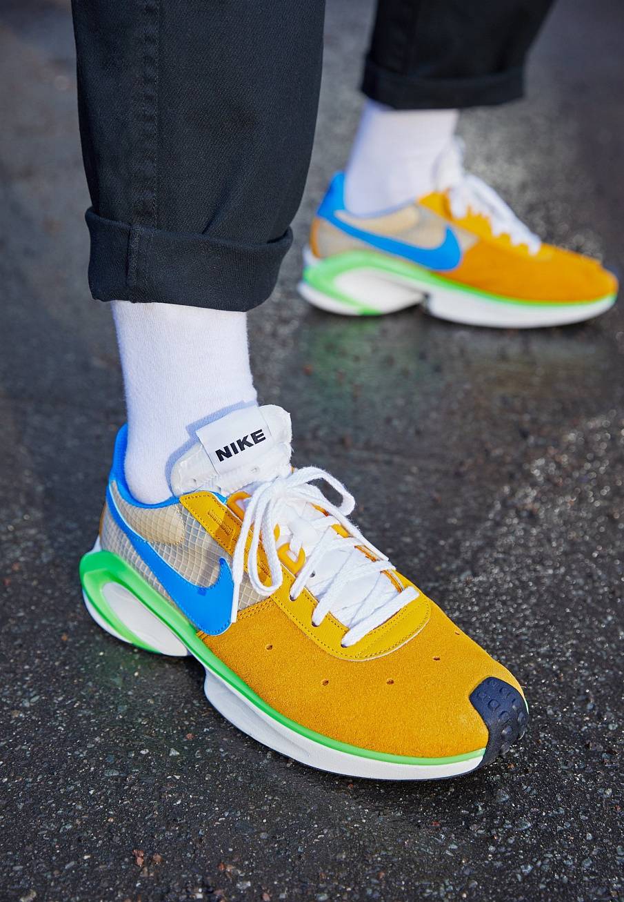 Фото № 3 с приближением к товару «‎Nike D/ms/x Waffle »