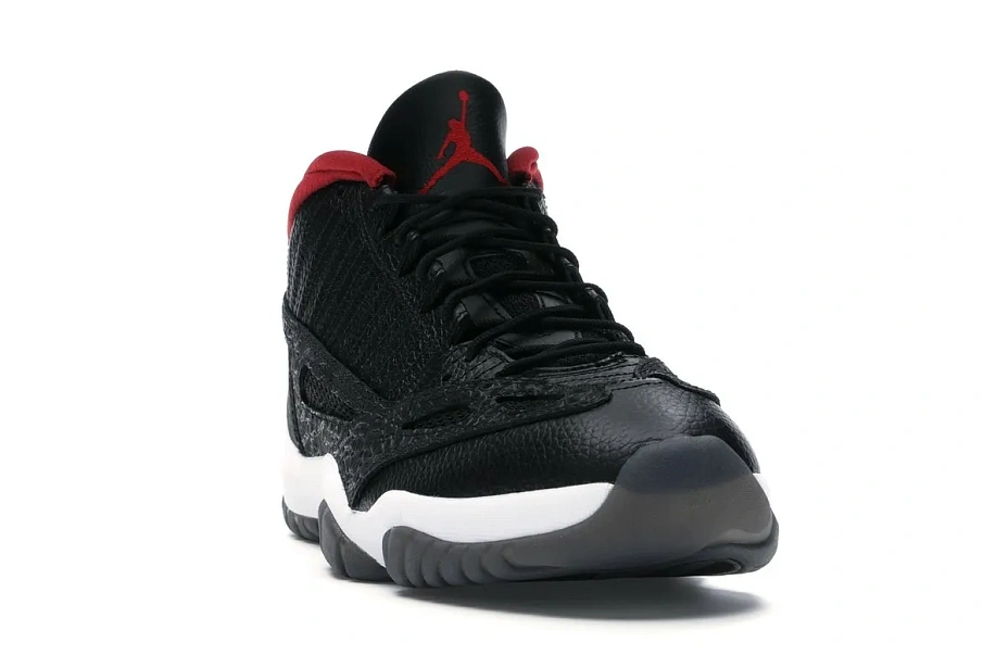 Фото № 2 с приближением к товару «‎Jordan 11 Retro Low IE Black Varsity Red (2011)»