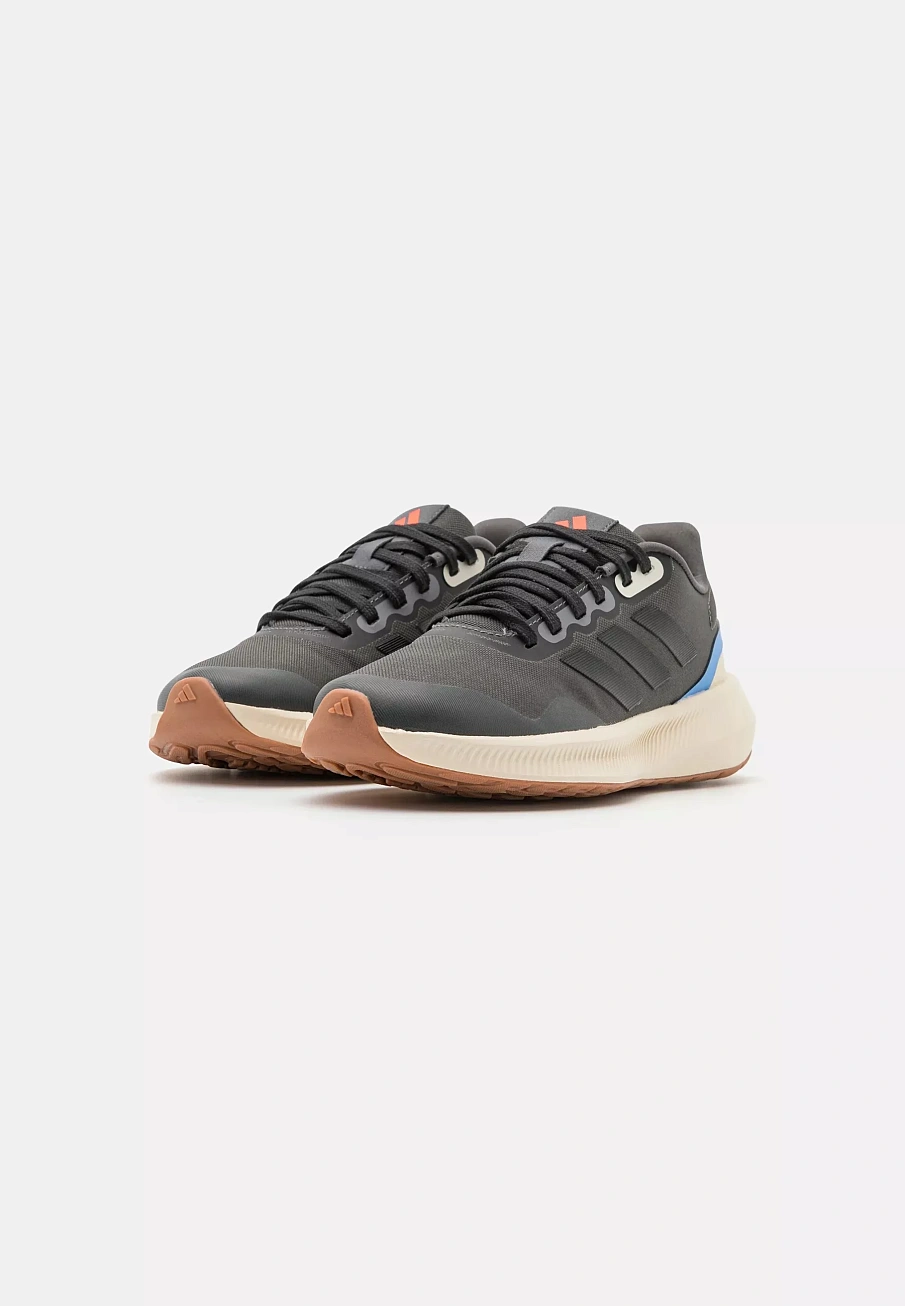 Фото № 3 с приближением к товару «‎RUNFALCON 3.0 TR »