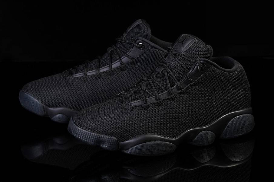 Фото № 3 с приближением к товару «‎Nike Air Jordan Horizon Triple »
