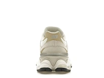 Фото № 4 с приближением к товару «‎New Balance 9060»