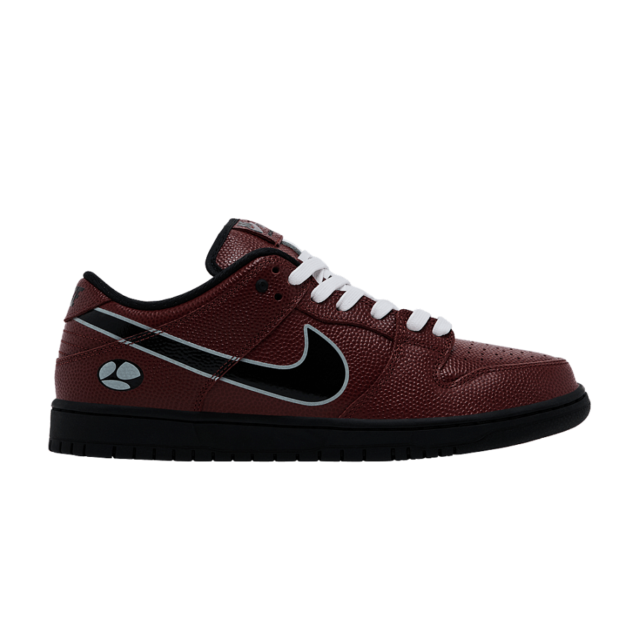 Фото № 1 с приближением к товару «‎Limosine Skateboards x Nike Dunk Low SB Football»