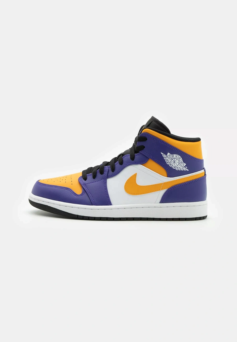 Фото № 1 с приближением к товару «‎AIR JORDAN 1 MID»