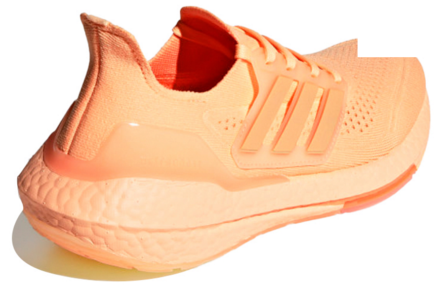Фото № 4 с приближением к товару «‎adidas Ultraboost 21 WMNS Orange»