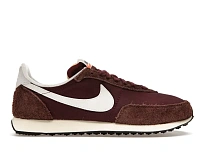Фото № 1 с приближением к товару «‎Nike Waffle Trainer 2 Burgundy Crush»