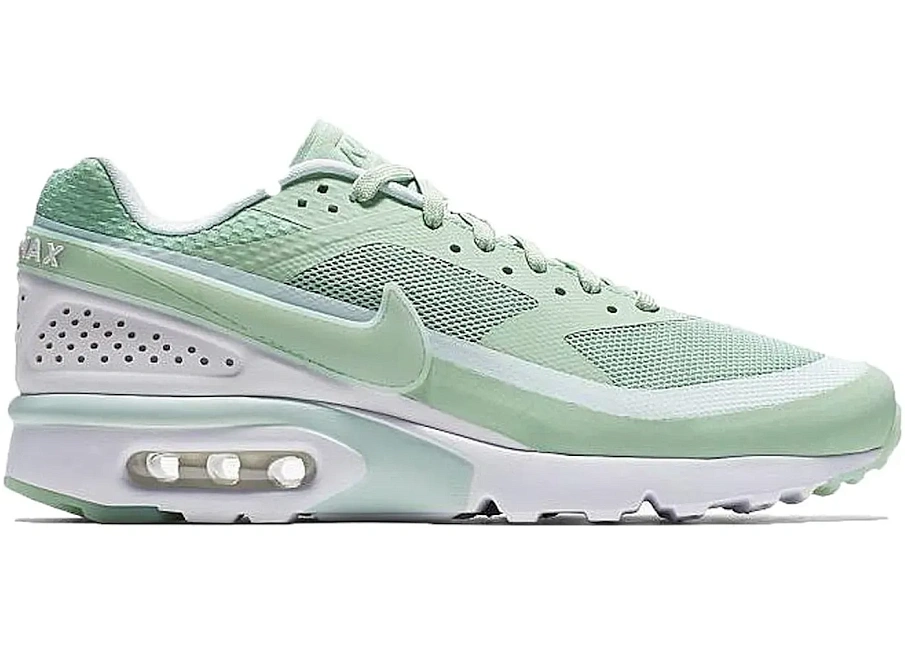 Фото № 1 с приближением к товару «‎Nike Air Max BW Ultra Enamel Green»