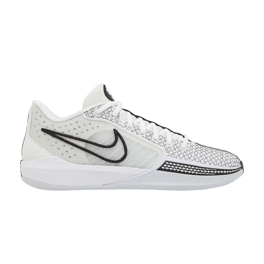 Фото № 1 с приближением к товару «‎Nike Women's Sabrina 1 Magnetic (FQ3381-103)»