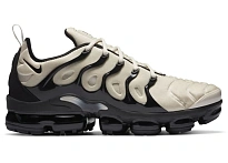 Фото № 1 с приближением к товару «‎Nike Air VaporMax Plus Light Orewood Brown»