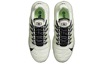 Фото № 4 с приближением к товару «‎Nike Air Max Terrascape Plus Low-Top Running Shoes Bone»