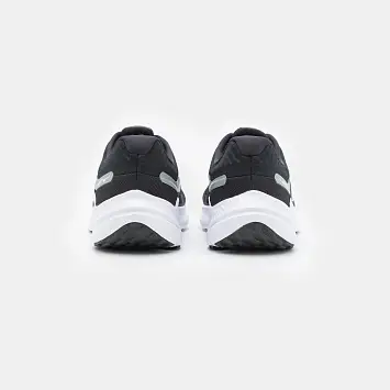 Nike Quest 5 - 3