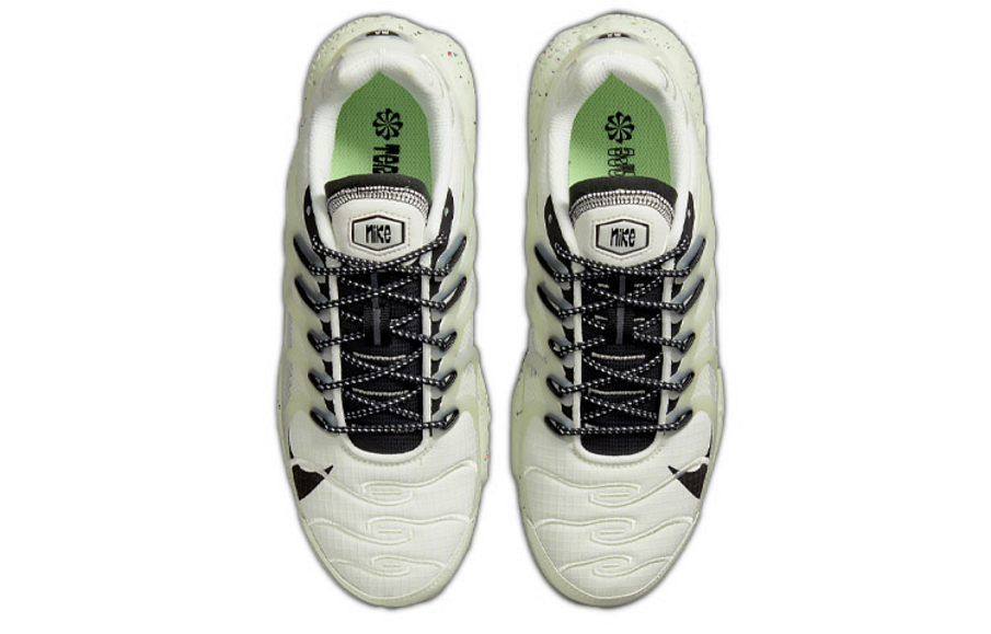 Фото № 4 с приближением к товару «‎Nike Air Max Terrascape Plus Low-Top Running Shoes Bone»