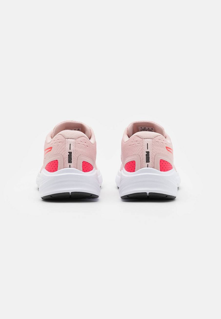 Фото № 3 с приближением к товару «‎Puma Aviator»
