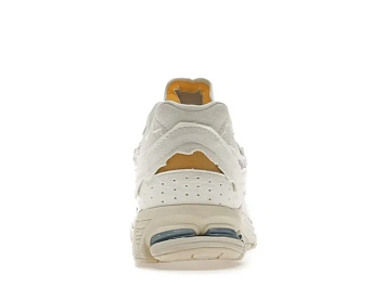 New Balance 2002R - 4