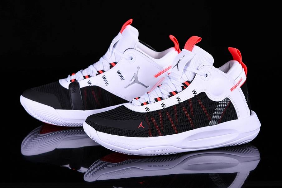 Фото № 3 с приближением к товару «‎Nike Air Jordan Jumpman 2020 Orbit »
