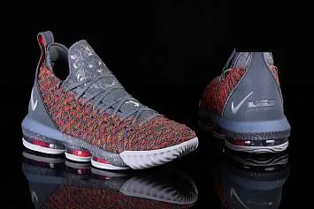 Nike Lebron 16 - 1