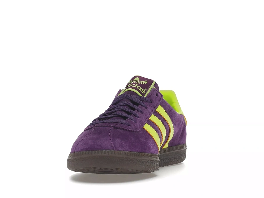 Фото № 4 с приближением к товару «‎adidas Athen City Series size? Exclusive Purple»