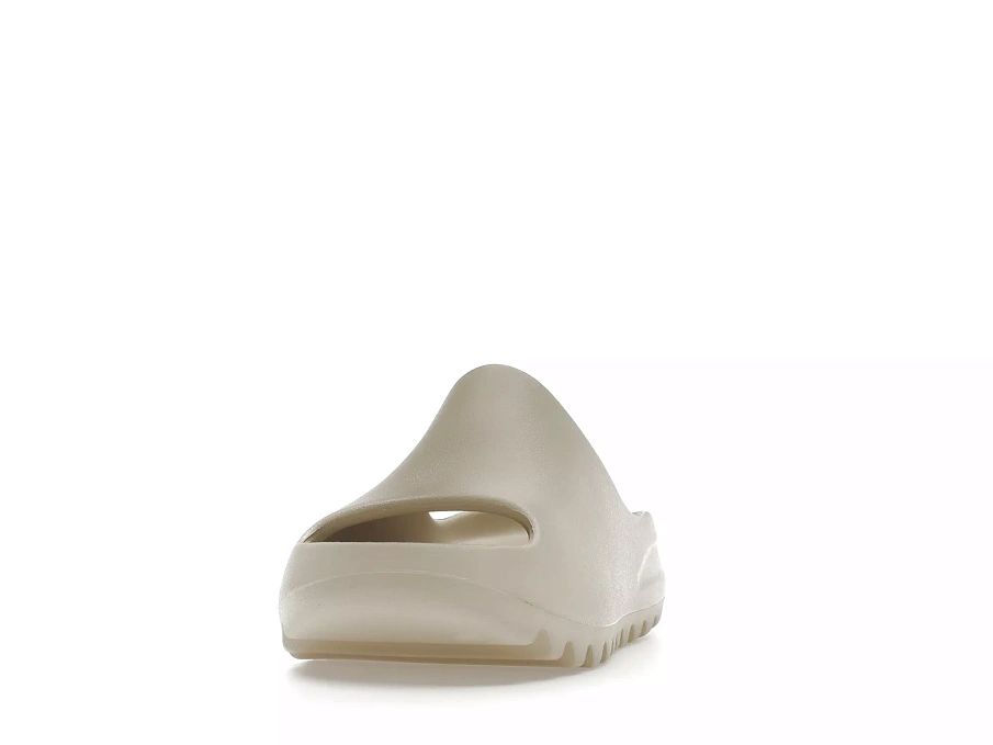 Фото № 4 с приближением к товару «‎adidas Yeezy Slide Bone (2022) (Kids)»