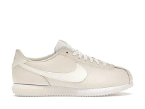 Фото № 1 с приближением к товару «‎Nike Cortez»
