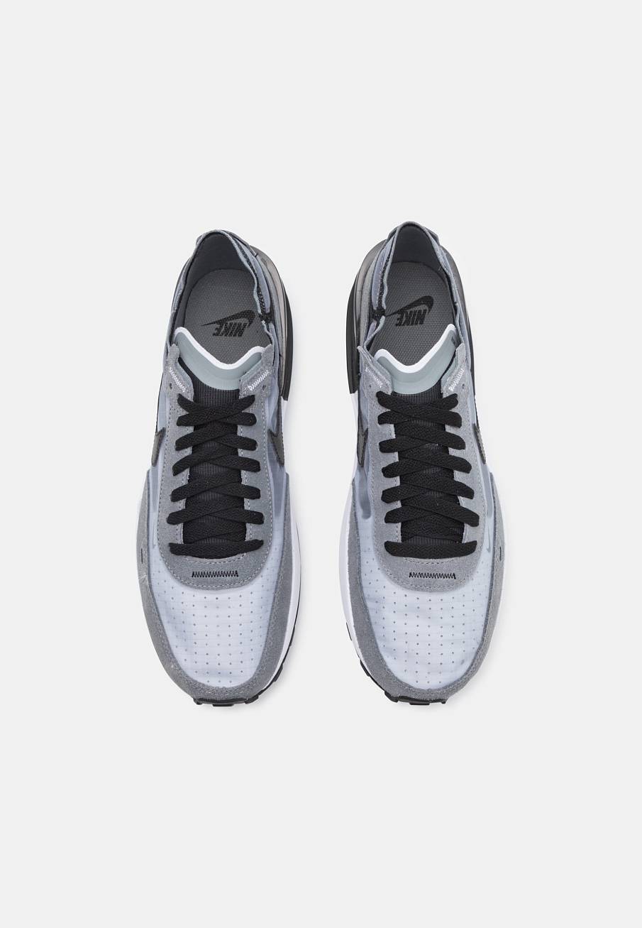 Фото № 3 с приближением к товару «‎Nike Waffle One »