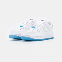 Фото № 3 с приближением к товару «‎Nike Air Force 1 »