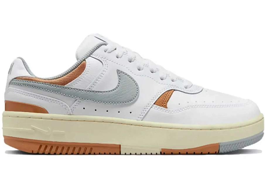 Фото № 1 с приближением к товару «‎Nike Gamma Force»